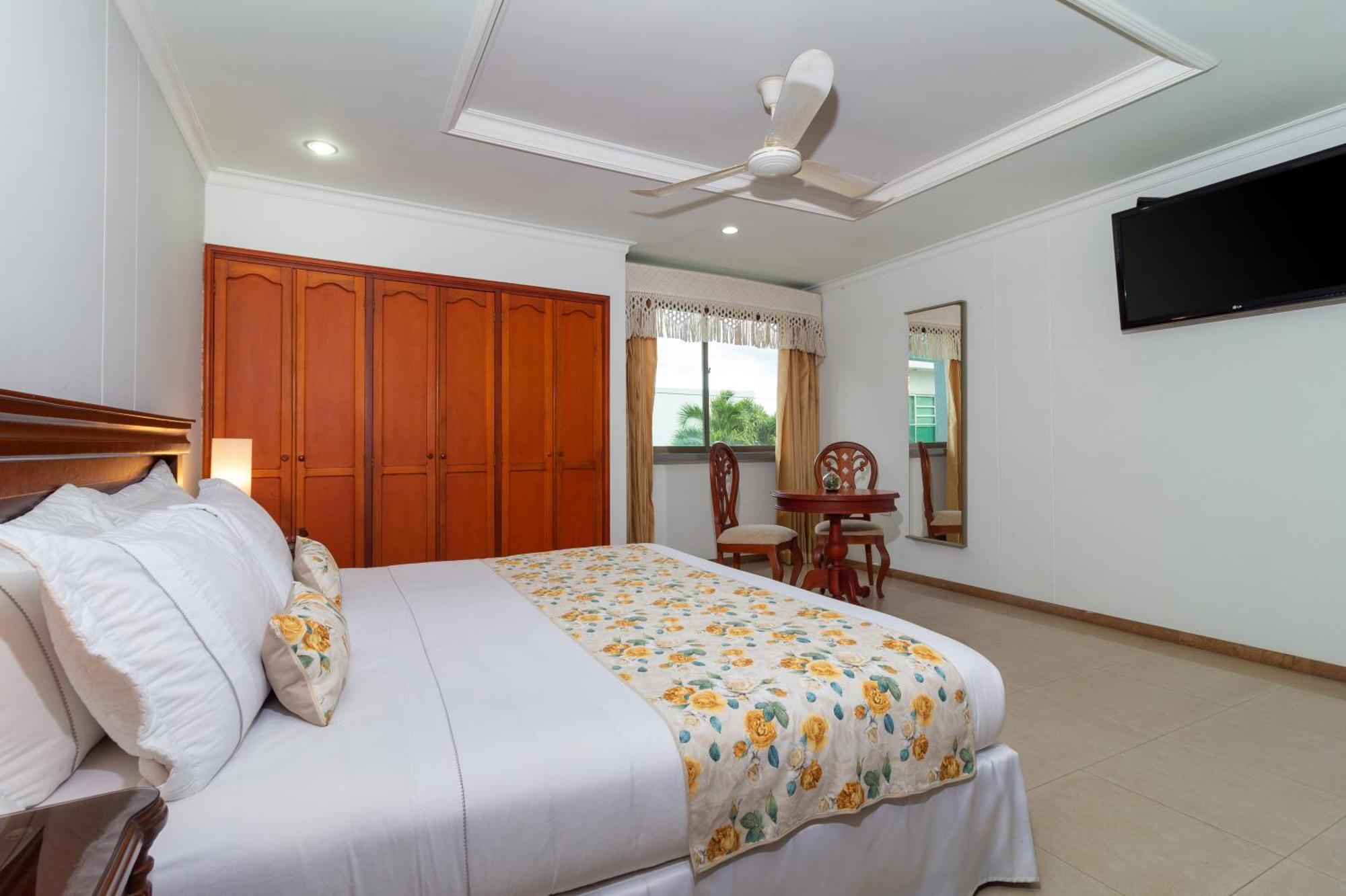 Hotel Costa Bonita Montería Dış mekan fotoğraf