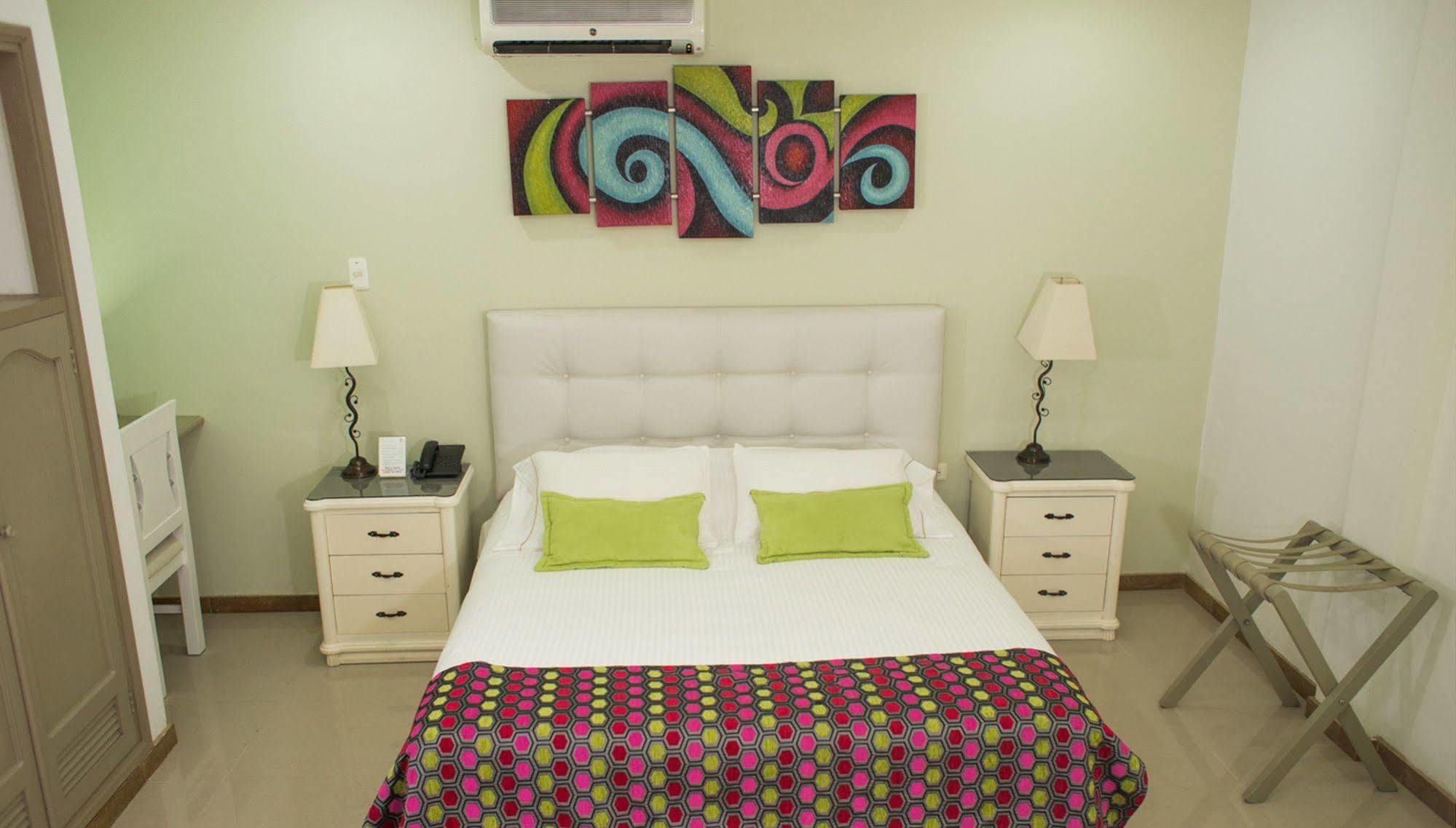 Hotel Costa Bonita Montería Dış mekan fotoğraf